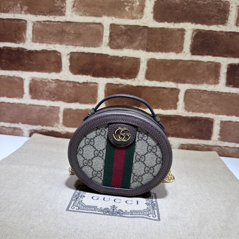G*u*i round bags